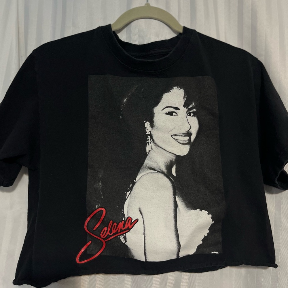 Selena Black Graphic T-Shirt
